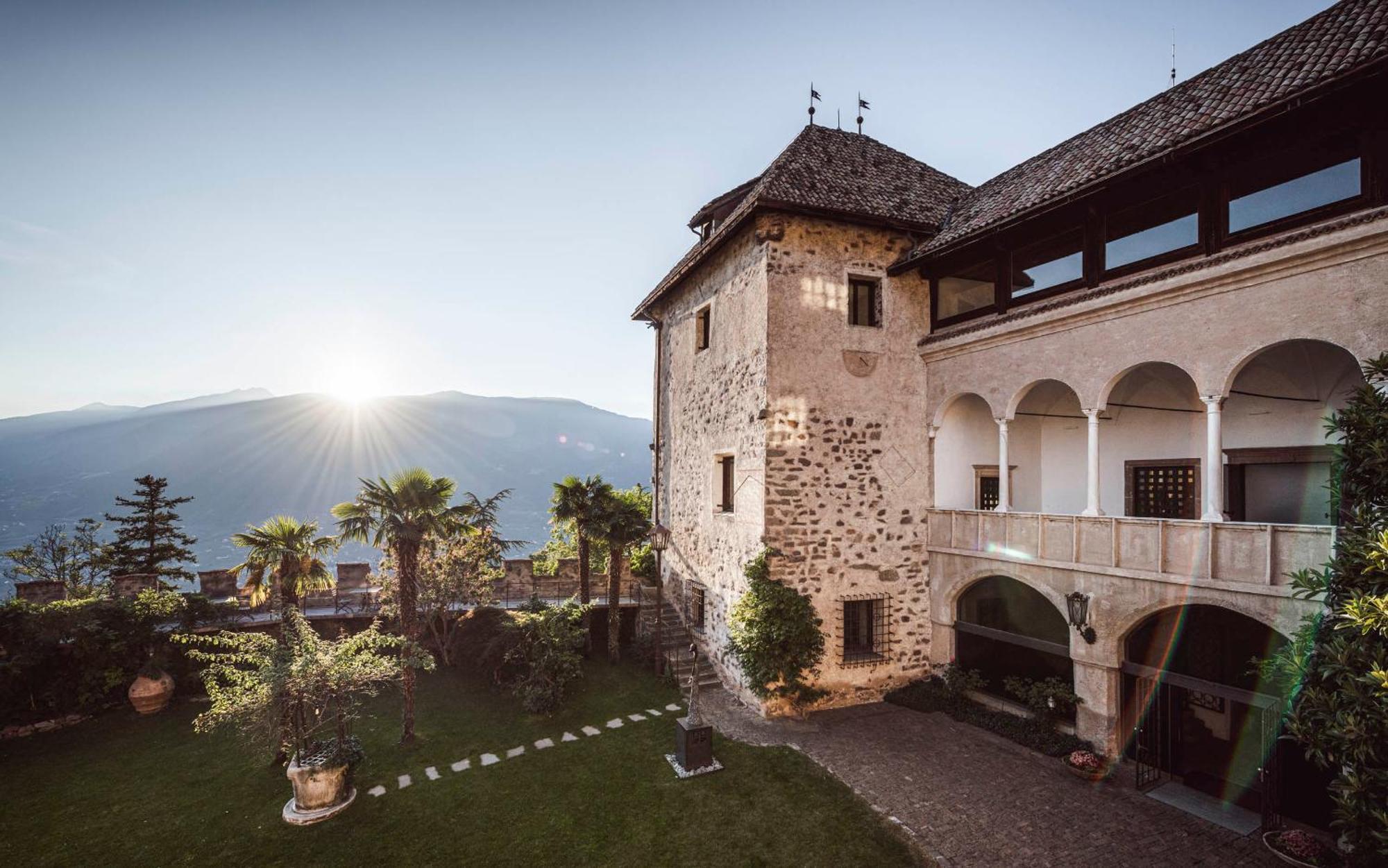 Relais & Chateaux Hotel Castel Fragsburg Merano Exterior foto